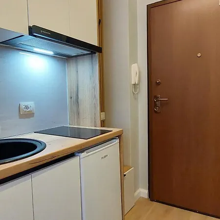 Albanian Good Vibes Studio Apartment